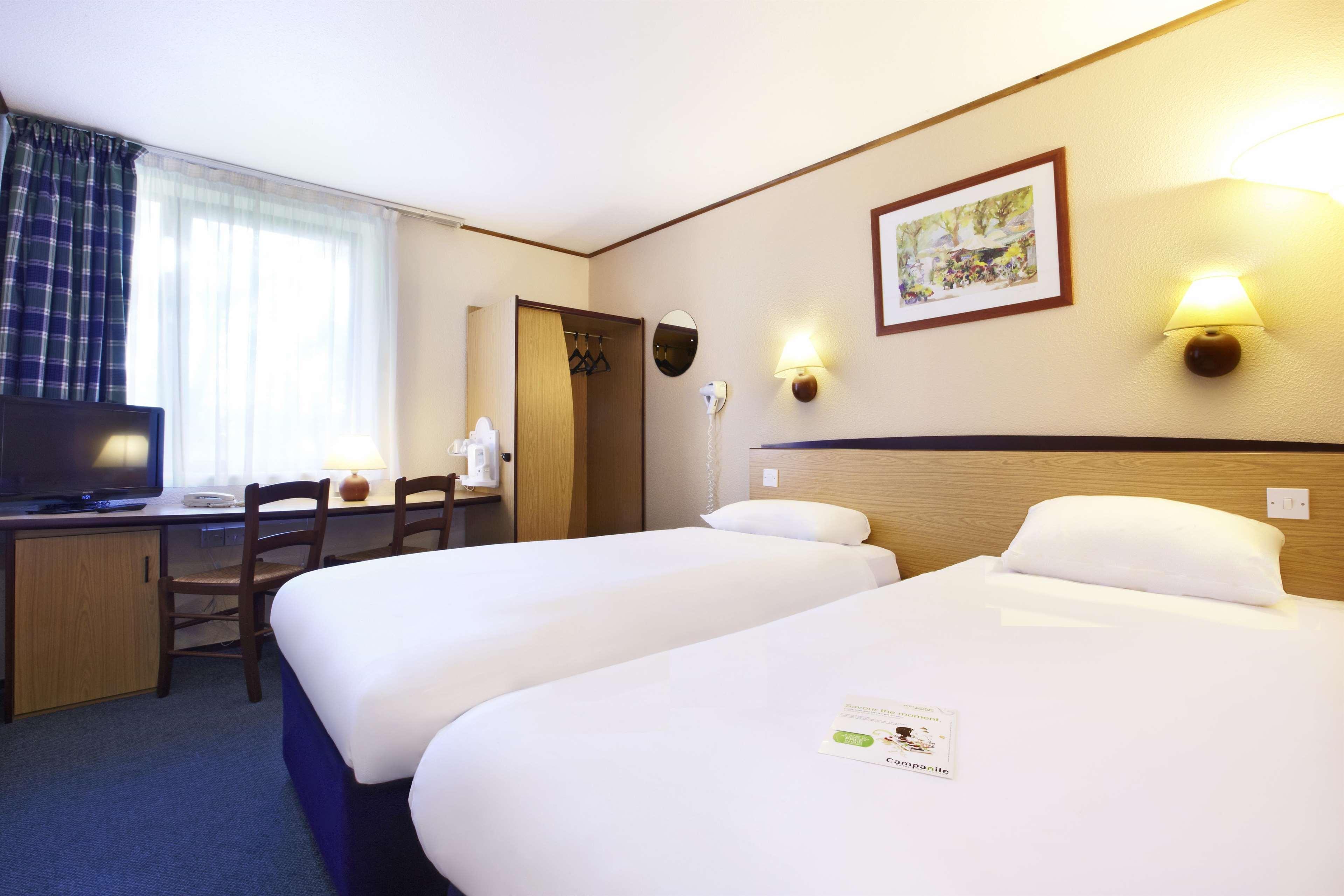 Campanile Hotel - Washington Washington  Buitenkant foto