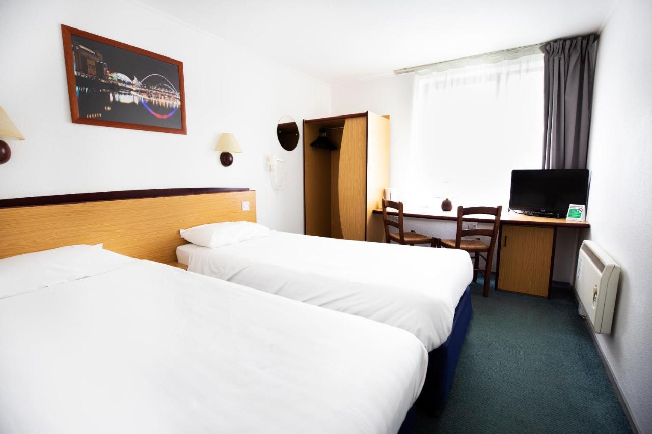Campanile Hotel - Washington Washington  Buitenkant foto