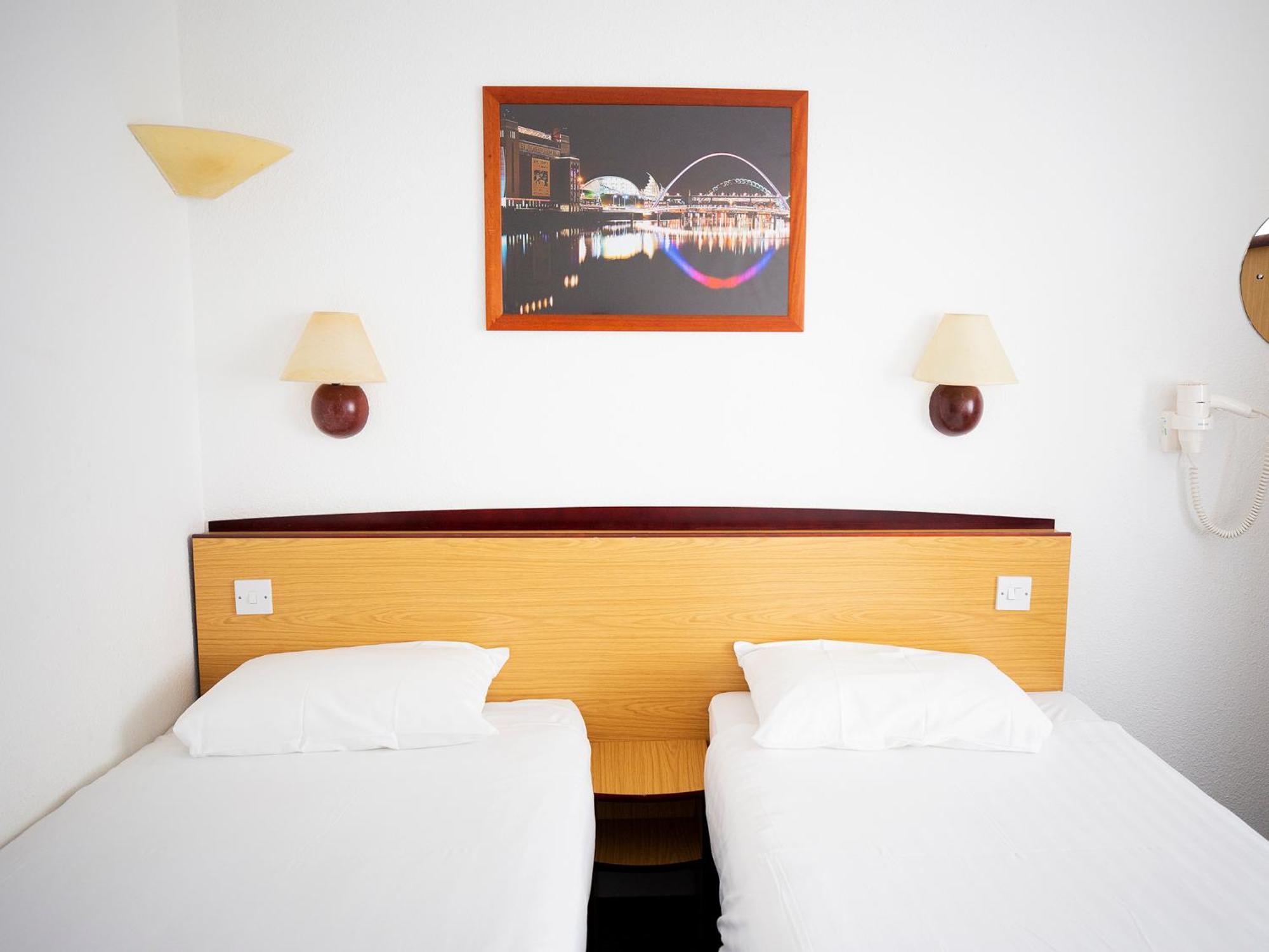 Campanile Hotel - Washington Washington  Buitenkant foto